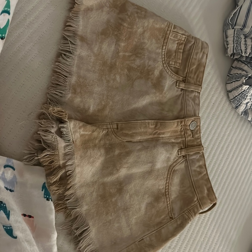 tie die washed shorts